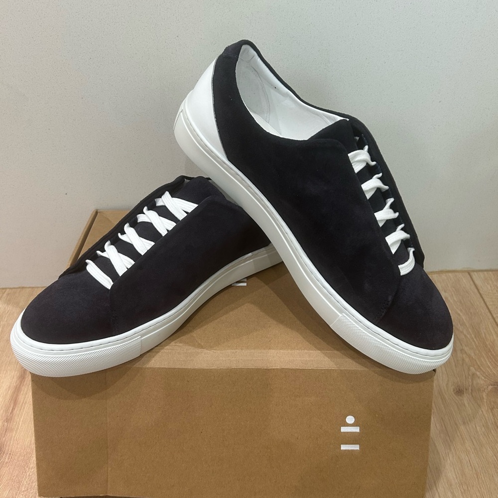 Diverge Minimal Low Sneaker